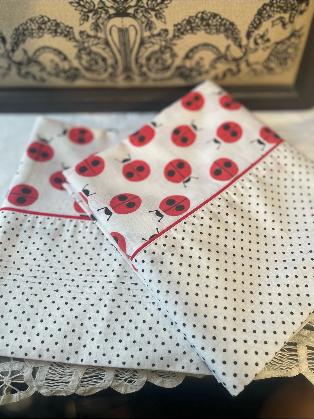 Vintage Percale white red ladybug polka dot cotton pillowcase set